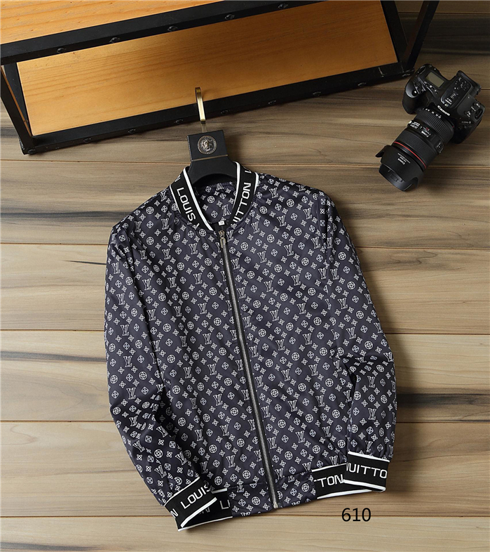 LV Men's Outwear 209